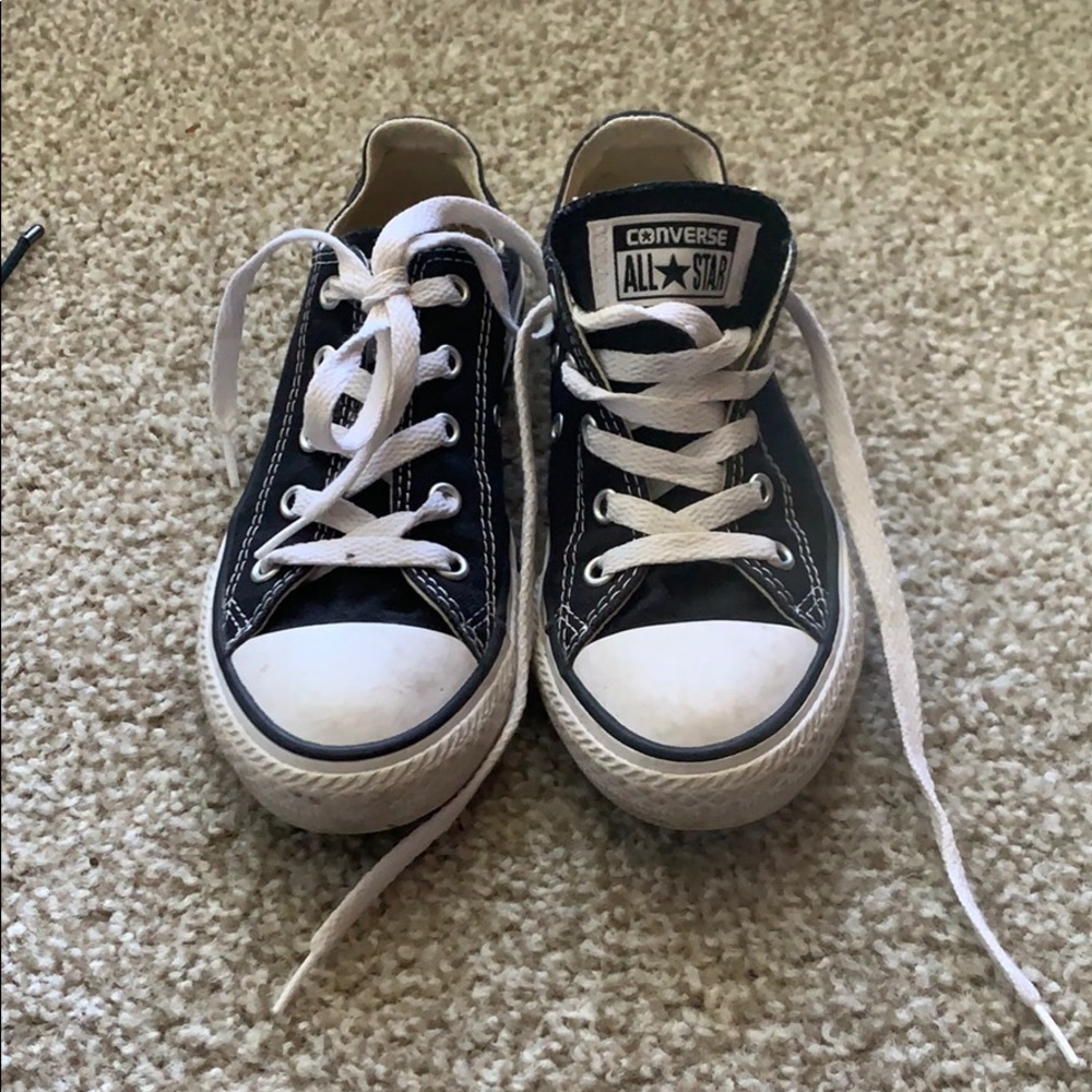 Black converse